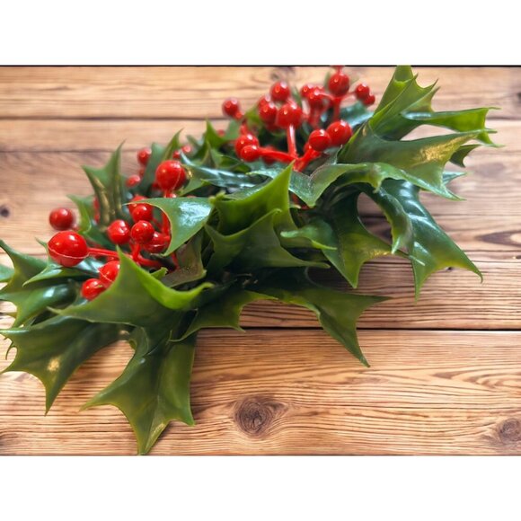 Vintage Holly Berry Christmas Plastic Candle Ring 10" - Picture 5 of 6